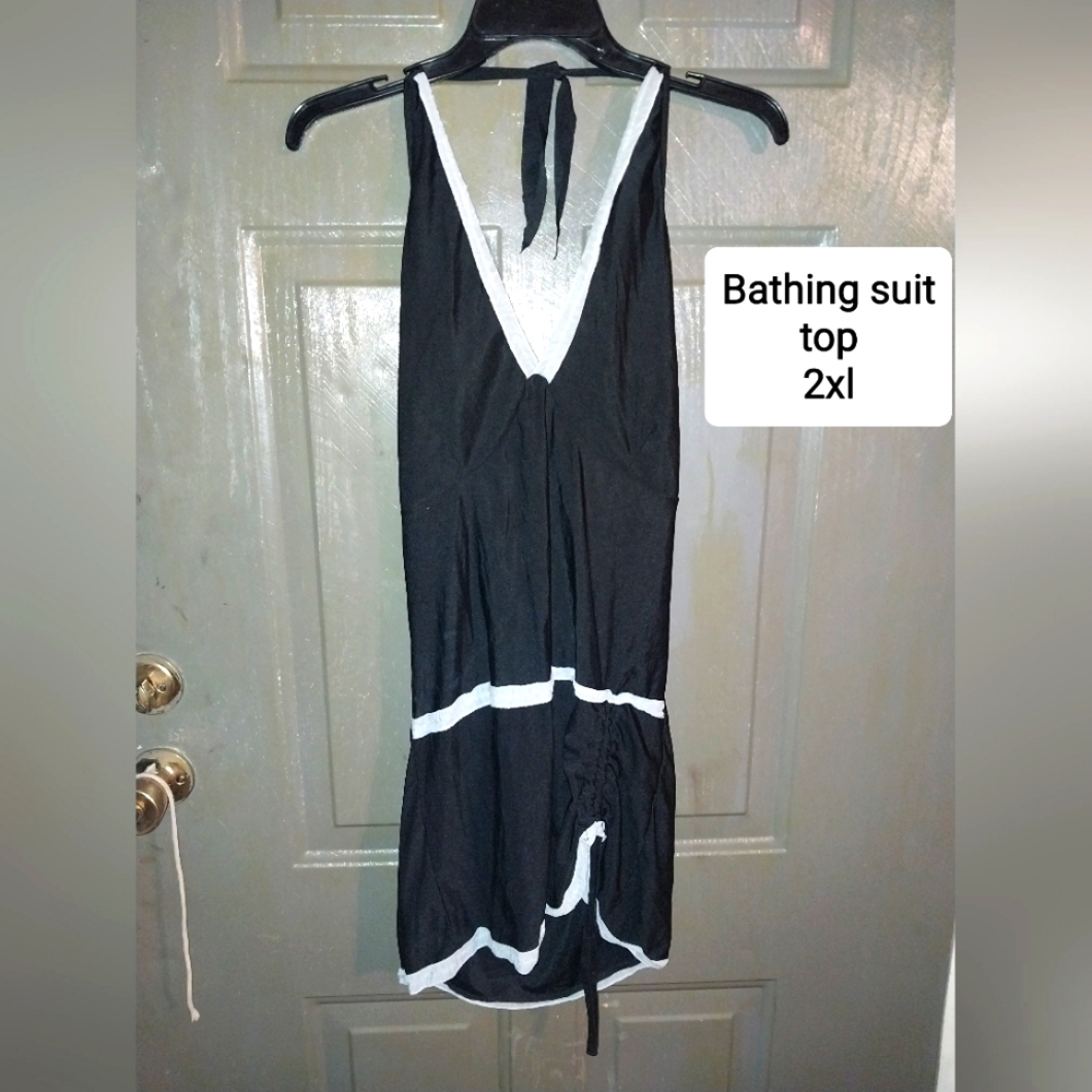 Bathing suit top